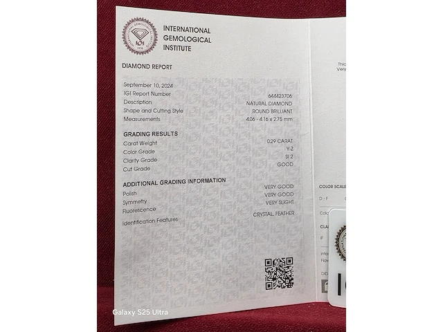 3x diamant 0,29 ct/ topaas 68,30 ct / ammoliet 20,55 ct - afbeelding 47 van  49