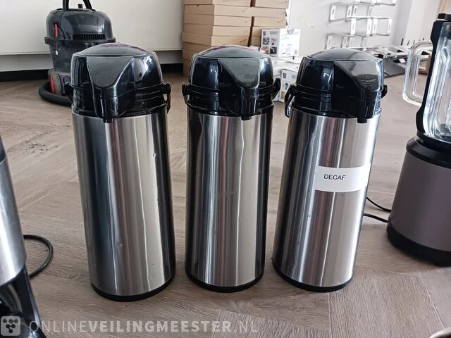 3x diverse koffiezetapparaat o.a. bravilor bonamat - afbeelding 9 van  9