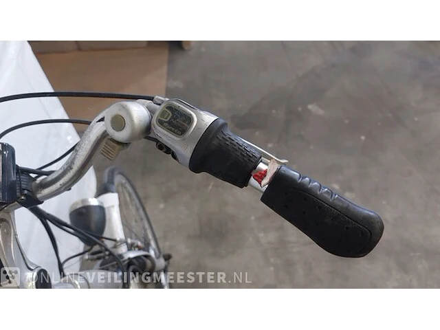3x elektrische damesfiets batavus, stella en harbin - afbeelding 16 van  39