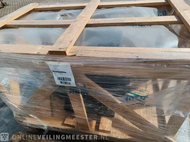 3x elektromotor 75 kw ongebruikt weg, w22 premium, zwart, bouwjaar 2018 - afbeelding 5 van  8