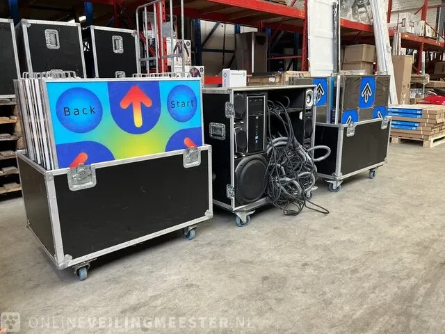 3x flightcase met dansplaten en muziekinstallatie - afbeelding 1 van  14