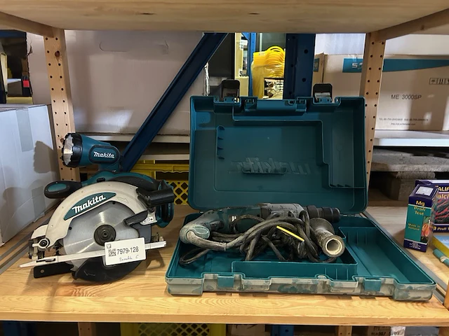 3x gereedschap w.o. boorhamer makita - afbeelding 1 van  4