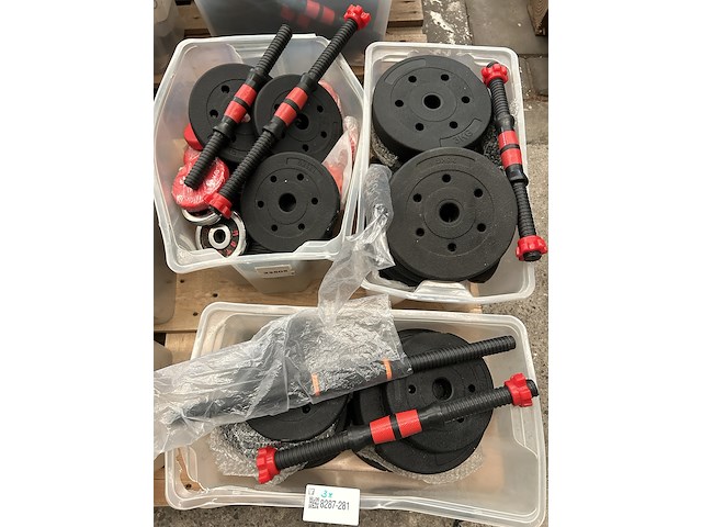 3x halterset met diverse halterschijven - afbeelding 1 van  6