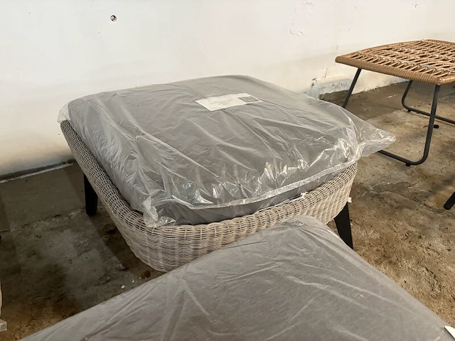 3x hocker, voetenbank 72x62x32 cm, 4 seasons outdoor - afbeelding 5 van  7