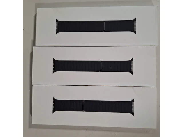 3x horlogeband smartwatch, apple, watch 42mm s/m black magnetic link, 2024 - afbeelding 2 van  7