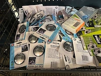3x inhoud stellingvak diverse gadgets w.o. hapé, dunlop - afbeelding 11 van  15