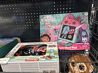 3x inhoud stellingvak met a-merk speelgoed w.o. lego, furreal, zuro robo alive, carrera, dreamworks gabby's dollhouse - afbeelding 2 van  6