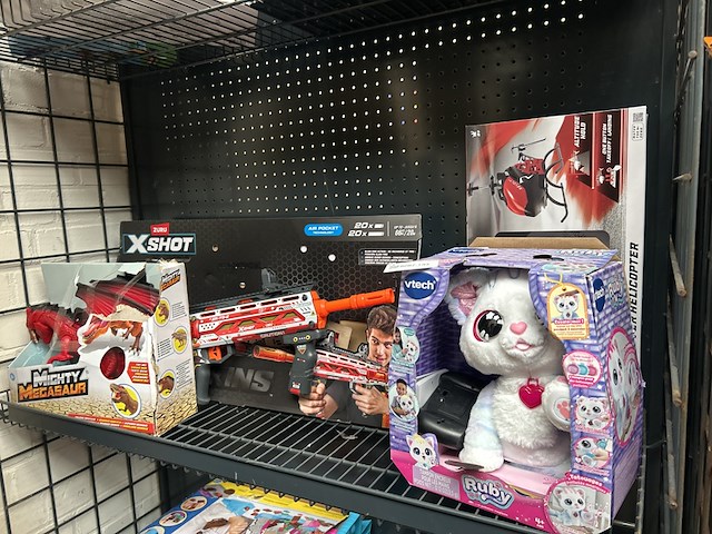 3x inhoud stellingvak met a-merk speelgoed w.o. vtech, ycoo, zuru x-shot, play-doh - afbeelding 4 van  10