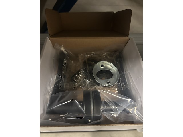 3x inhoud stellingvak w.o. deurbeslag en elektronica w.o. hoppe, slv, toolcraft, levivo - afbeelding 8 van  11