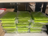 3x inhoud stellingvak w.o. siliconen ijsblokjesvormen w.o. levivo - afbeelding 3 van  7