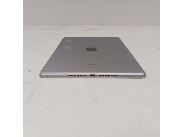 3x ipad, apple, a1893 - afbeelding 16 van  19