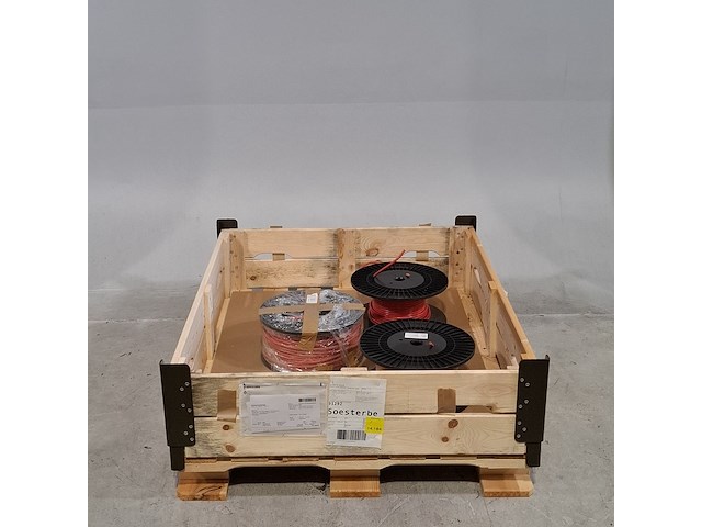 3x kabel op kunststof haspel - afbeelding 1 van  7