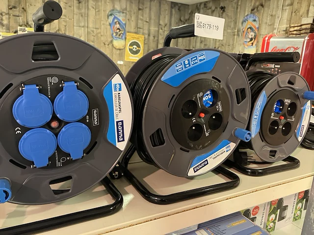 3x kabelhaspels diverse - afbeelding 1 van  4