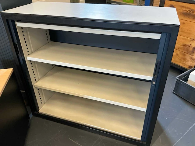 3x kantoorkast (1x 1200x460x1070, 1x 1200x450x1065, 1x 430x780x640mm)4x stoel - afbeelding 3 van  9