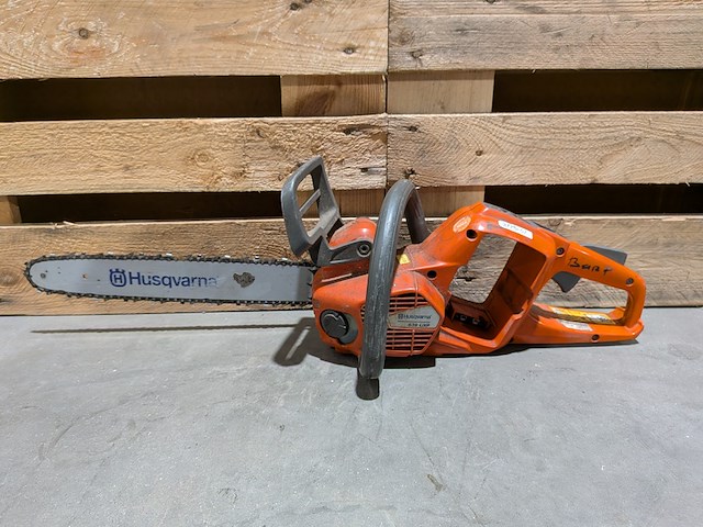 3x kettingzaag, husqvarna - afbeelding 4 van  15