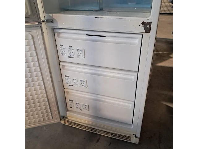 3x koel/vries combinatie, bosch, siemens, zanussi - afbeelding 25 van  25