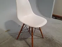 3x kuipstoel vitra, eames - afbeelding 2 van  9