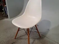 3x kuipstoel vitra, eames - afbeelding 3 van  9