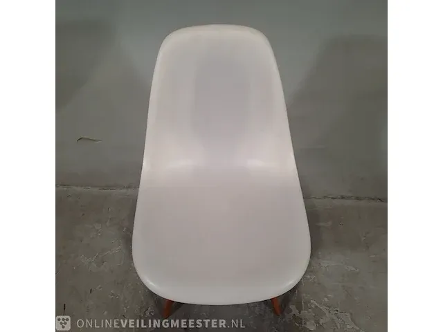 3x kuipstoel vitra, eames - afbeelding 4 van  9
