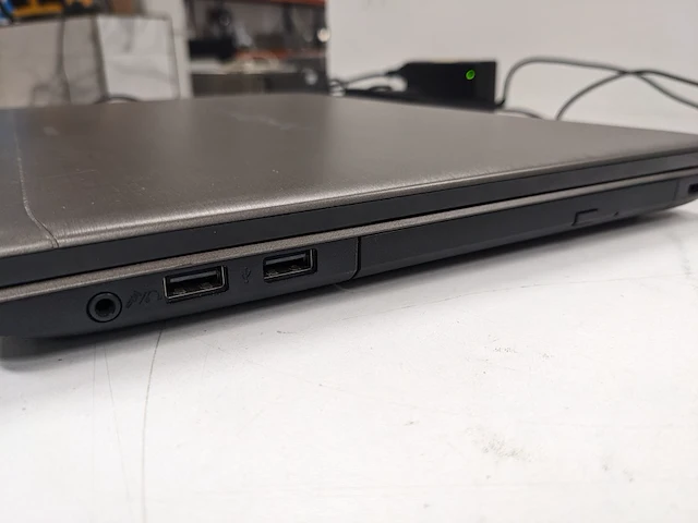 3x laptop, acer, asus en medion - afbeelding 18 van  27