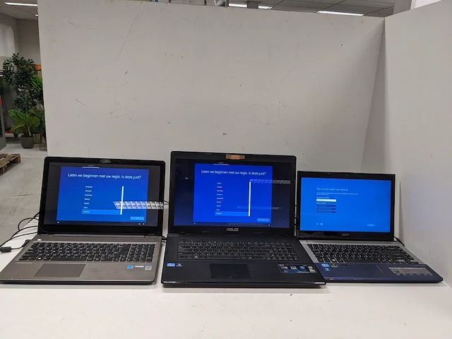 3x laptop acer, asus en medion - afbeelding 1 van  27
