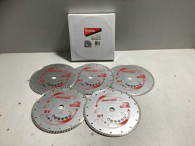 (3x) makita diamant 230mm - afbeelding 1 van  4