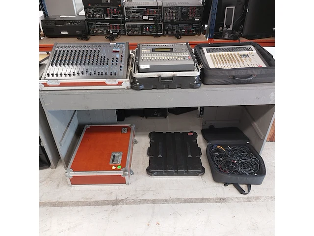 3x mengpaneel, zeck, yamaha en lem - afbeelding 1 van  27