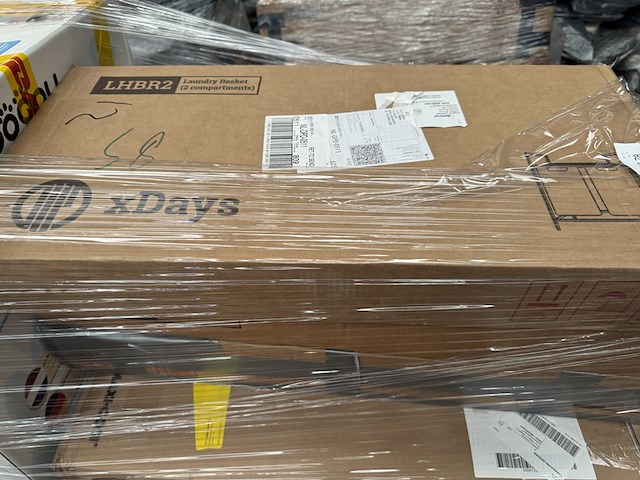 3x mix pallet retouren w.o. make-up tafels, wasmanden en stellingkasten w.o. xdays, - afbeelding 2 van  19