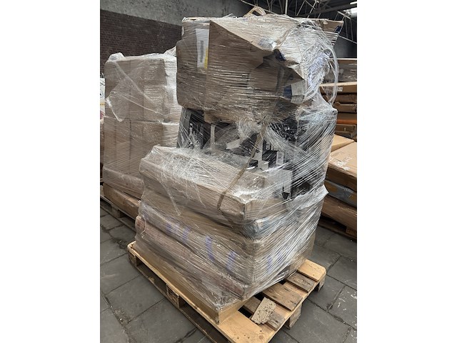 3x mix pallet retouren w.o. make-up tafels, wasmanden en stellingkasten w.o. xdays, - afbeelding 6 van  19