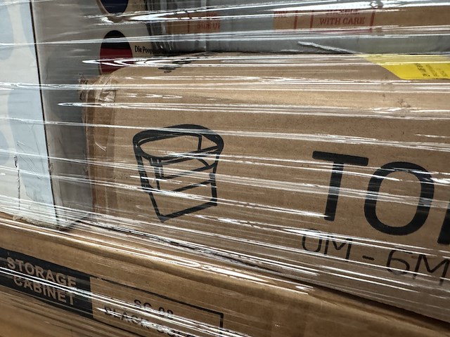 3x mix pallet retouren w.o. make-up tafels, wasmanden en stellingkasten w.o. xdays, - afbeelding 18 van  19