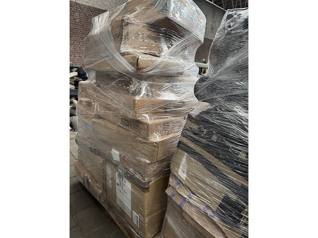 3x mix pallet retouren w.o. make-up tafels, wasmanden en stellingkasten w.o. xdays, - afbeelding 8 van  21
