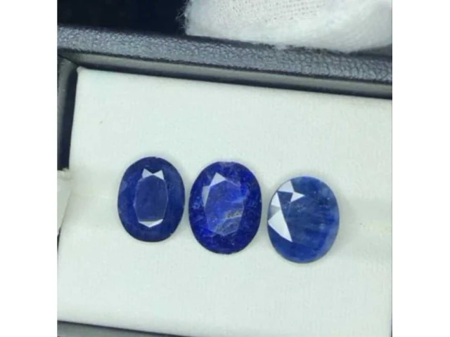 3x natuurlijk saffier - 9.8ct, blauw - afbeelding 2 van  2