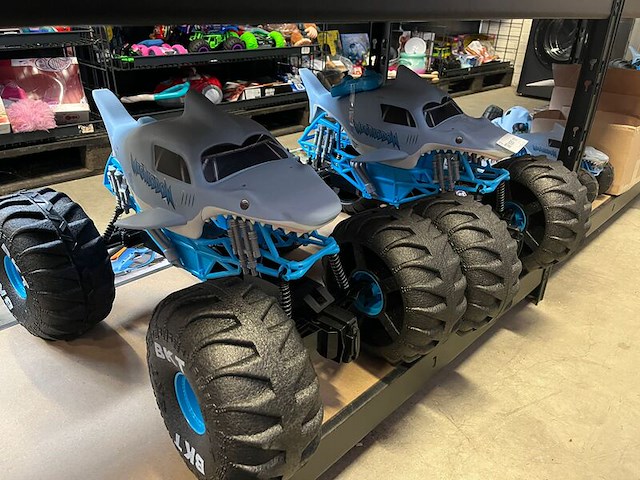 3x onderkant stelling loopauto's, speelgoed - afbeelding 5 van  8