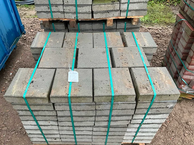 3x pallet struyk verwo beton tegel 30m2 - afbeelding 3 van  4