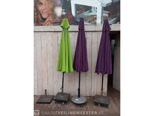 3x parasol - afbeelding 1 van  13