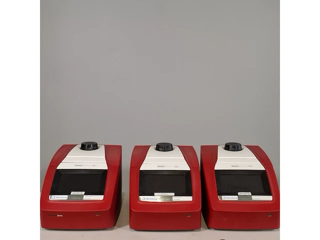 3x pcr apparaat, biometra, tadvanced basiseinheit 846-x-070-280 - afbeelding 1 van  6
