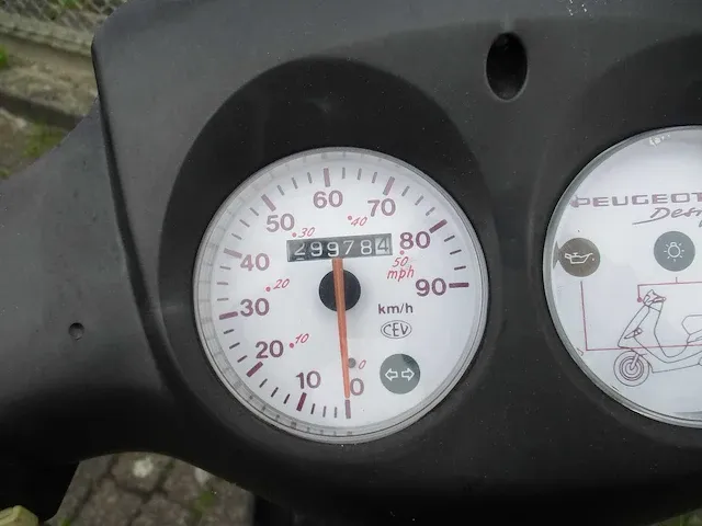 3x peugeot zentih (opknappers) - snorscooters - 2 tact - scooter - afbeelding 2 van  13