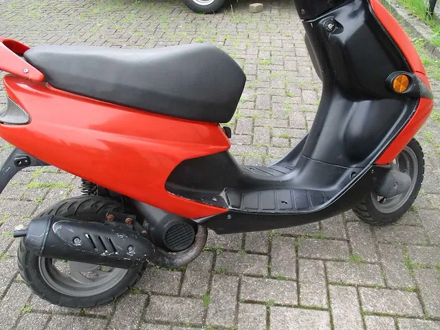 3x peugeot zentih (opknappers) - snorscooters - 2 tact - scooter - afbeelding 3 van  13