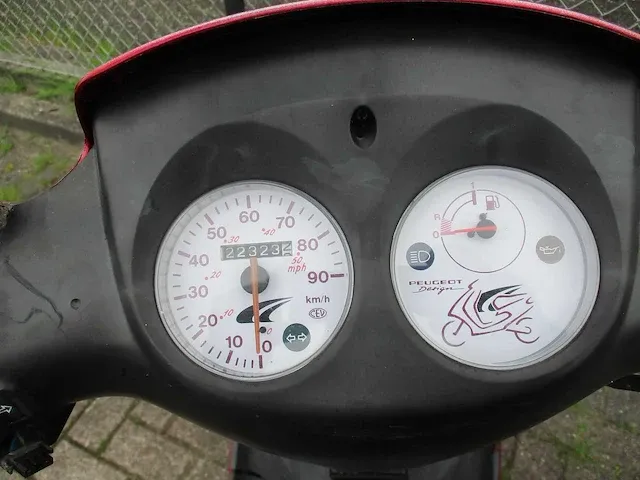 3x peugeot zentih (opknappers) - snorscooters - 2 tact - scooter - afbeelding 12 van  13