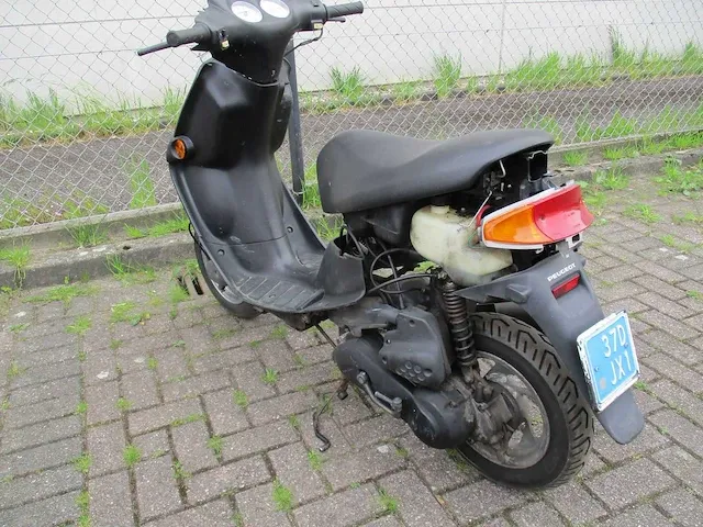 3x peugeot zentih (opknappers) - snorscooters - 2 tact - scooter - afbeelding 13 van  13