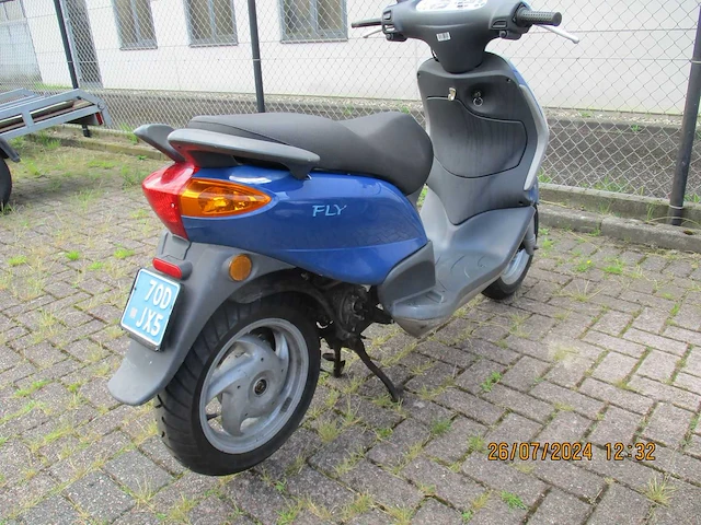 3x piaggio fly 2tact! - scooter - afbeelding 9 van  26