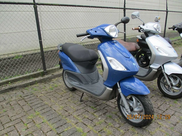 3x piaggio fly 2tact! - scooter - afbeelding 12 van  26