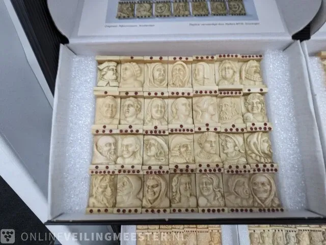 3x replica dominospel met allegorische figuren - afbeelding 2 van  7