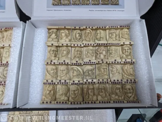 3x replica dominospel met allegorische figuren - afbeelding 6 van  7