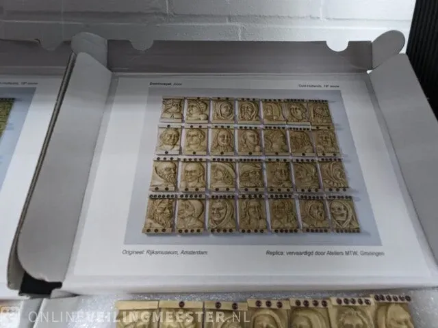 3x replica dominospel met allegorische figuren - afbeelding 7 van  7