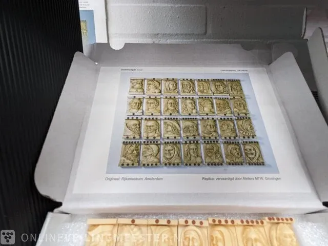 3x replica dominospel met allegorische figuren - afbeelding 3 van  7