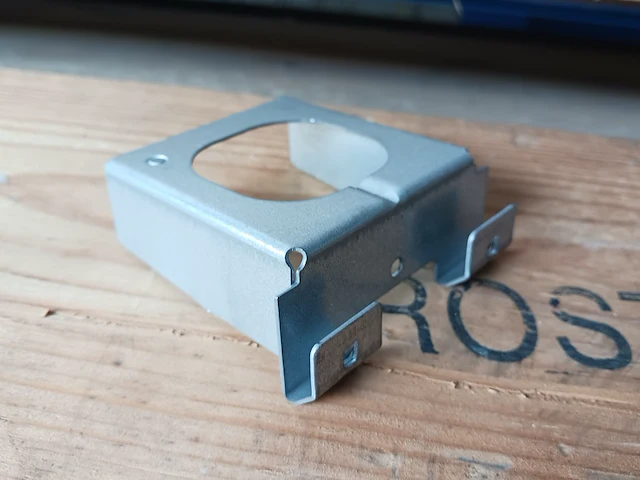 3x stompe deur met diverse metalen profielen - afbeelding 13 van  22