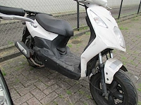 3x sym x pro - bromscooter - scooter - afbeelding 14 van  17