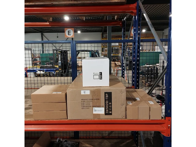 3x thermostatische chrome mengkraan 3-weg incl regendouche vierkant - afbeelding 1 van  7