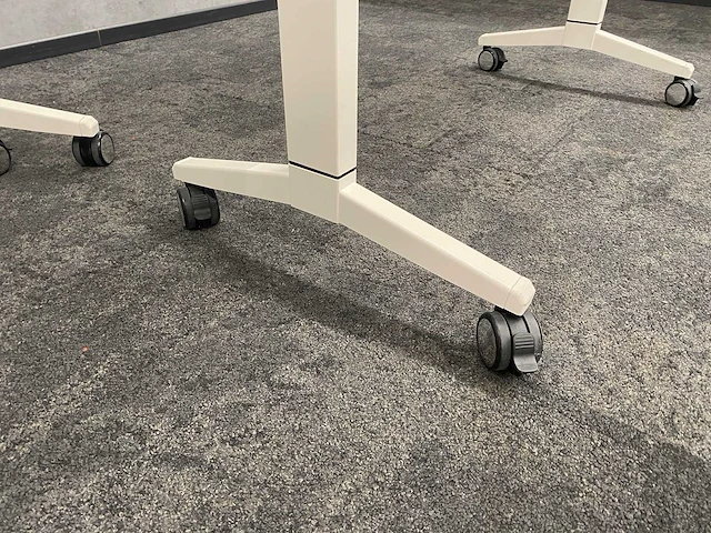 3x verrijdbare klaptafel 160x70 - afbeelding 8 van  12